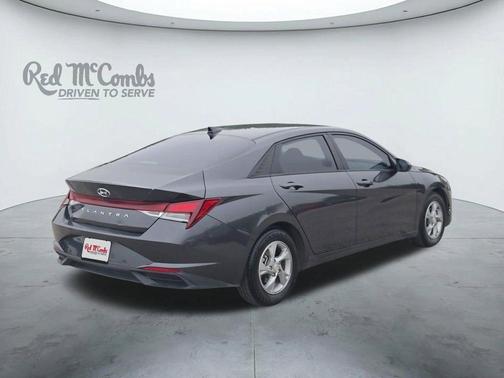 Gray 2023 Hyundai ELANTRA SE