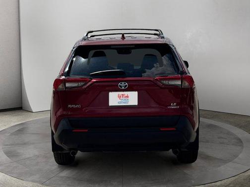 2023 Toyota RAV4 Hybrid LE
