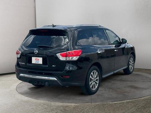 2014 Nissan Pathfinder SV