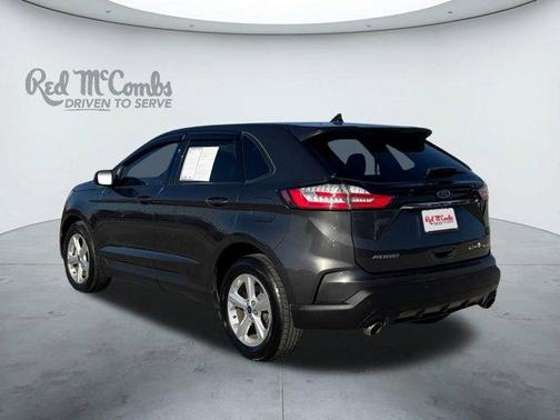 2020 Ford Edge SE