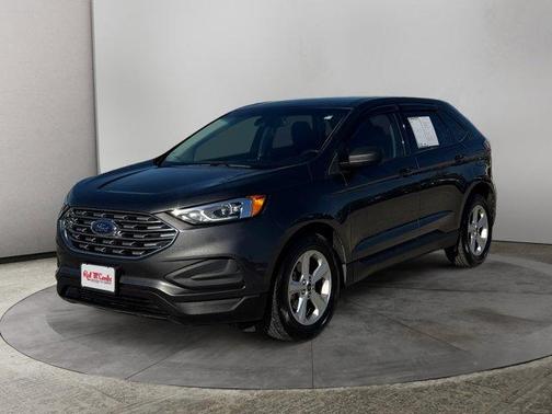 2020 Ford Edge SE