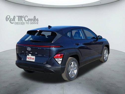 2025 Hyundai KONA SE