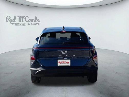 2025 Hyundai KONA SE