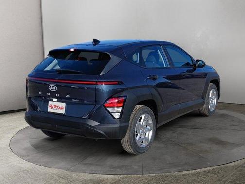 2025 Hyundai KONA SE