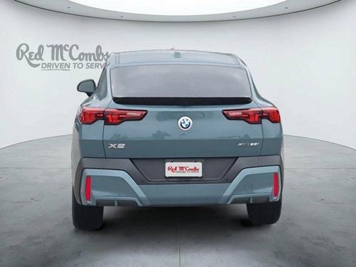 Green Metallic 2025 BMW X2 xDrive28i