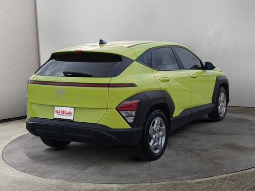 2024 Hyundai KONA SE