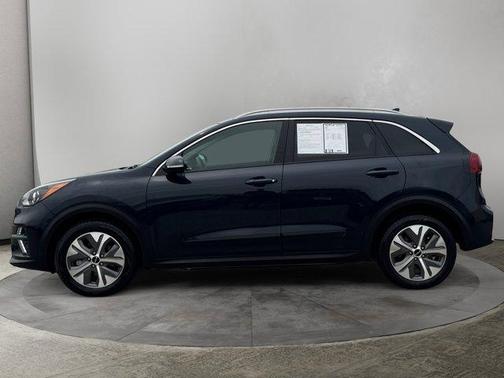 2022 Kia Niro EV EX