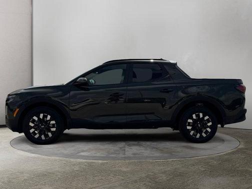2025 Hyundai SANTA CRUZ SEL Activity
