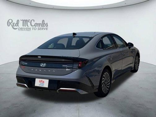 2025 Hyundai SONATA Hybrid SEL
