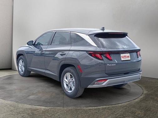 Gray 2026 Hyundai TUCSON SE