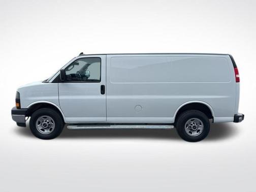 2022 GMC Savana 2500 Work Van