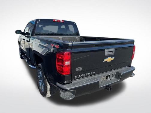 2017 Chevrolet Silverado 1500 Custom