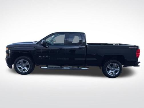 2017 Chevrolet Silverado 1500 Custom