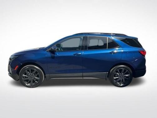 Blue Glow Metallic 2023 Chevrolet Equinox RS