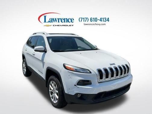 White 2016 Jeep Cherokee Latitude