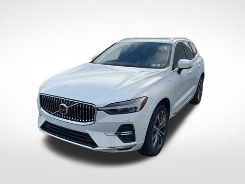 2022 Volvo XC60 Recharge Plug-In Hybrid T8 Inscription Expression Extended Range