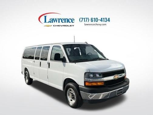 Summit White 2025 Chevrolet Express 3500 LT