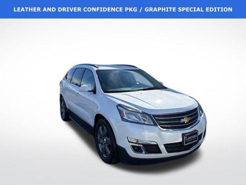 2017 Chevrolet Traverse 2LT