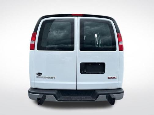 2023 GMC Savana 2500 Work Van