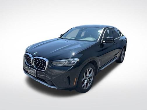 2022 BMW X4 xDrive30i