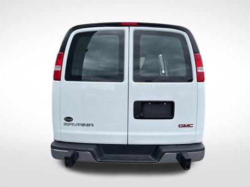 2023 GMC Savana 2500 Work Van