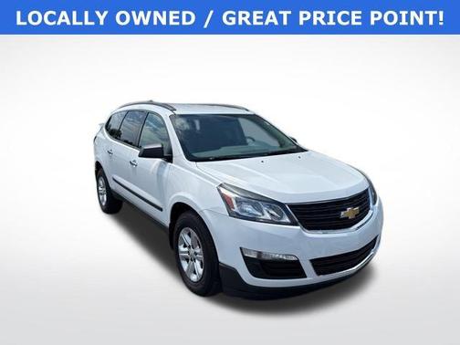 2017 Chevrolet Traverse LS