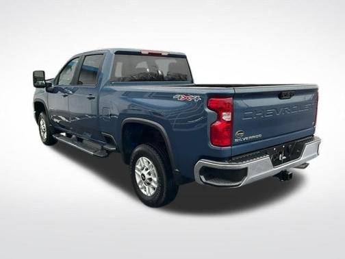 Lakeshore Blue Metallic 2025 Chevrolet Silverado 2500 LT