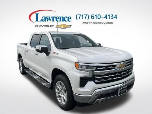 Iridescent Pearl Tricoat 2022 Chevrolet Silverado 1500 LTZ