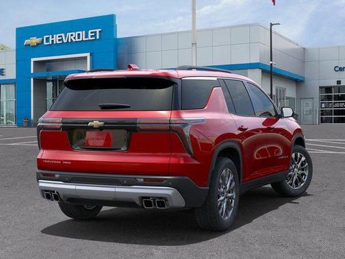 2025 Chevrolet Traverse LT