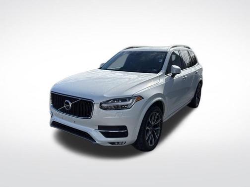 2019 Volvo XC90 T6 Momentum