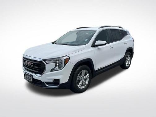 Summit White 2023 GMC Terrain SLE