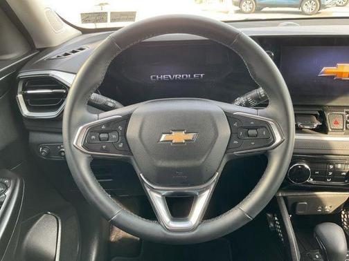 Sterling Gray Metallic 2024 Chevrolet Trailblazer LT