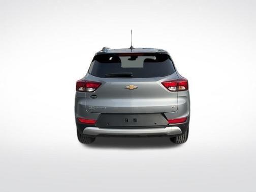 Sterling Gray Metallic 2024 Chevrolet Trailblazer LT