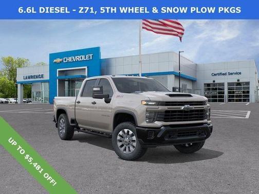 White Sand 2026 Chevrolet Silverado 2500 Custom