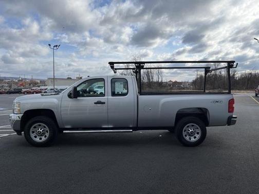 Photo 4 of 25 of 2012 Chevrolet Silverado 3500 Work Truck