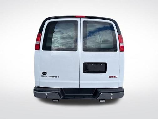 2021 GMC Savana 2500 Work Van