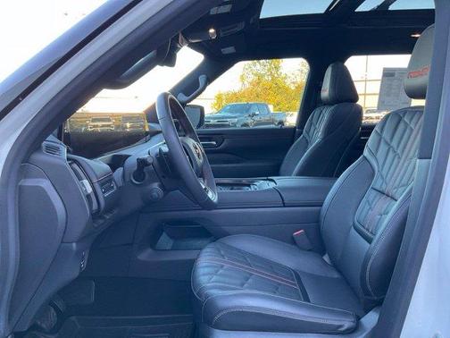 Aspen White 2026 Nissan Armada PRO-4X