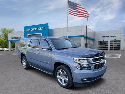 Photo 1 of 27 of 2016 Chevrolet Suburban LT
