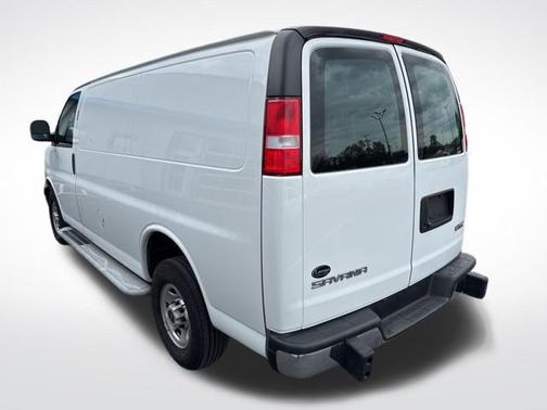 2023 GMC Savana 2500 Work Van