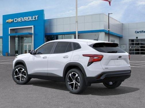 Summit White 2026 Chevrolet Trax 1RS