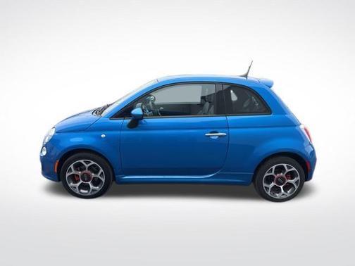 2016 FIAT 500 Sport