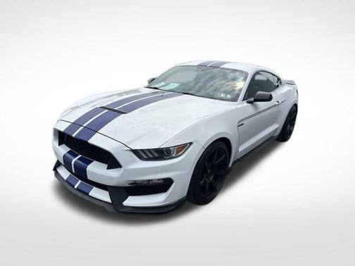2016 Ford Shelby GT350 Base