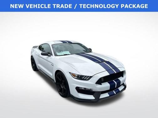 2016 Ford Shelby GT350 Base