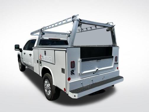 2025 Chevrolet Silverado 3500 WT