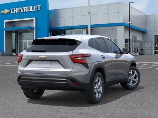 Sterling Gray Metallic 2026 Chevrolet Trax LS
