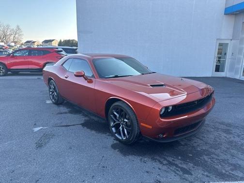 2022 Dodge Challenger SXT