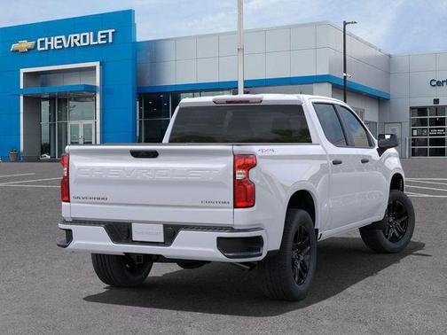 2025 Chevrolet Silverado 1500 Custom