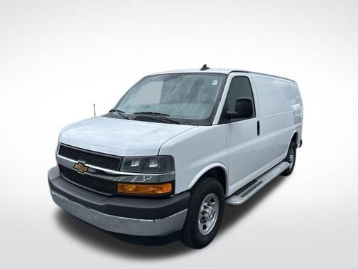 2023 Chevrolet Express 2500 RWD 2500 Regular Wheelbase WT