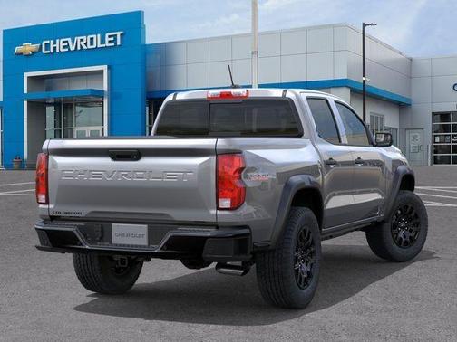 Sterling Gray Metallic 2026 Chevrolet Colorado Trail Boss