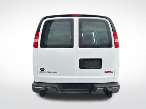 2022 GMC Savana 2500 Work Van